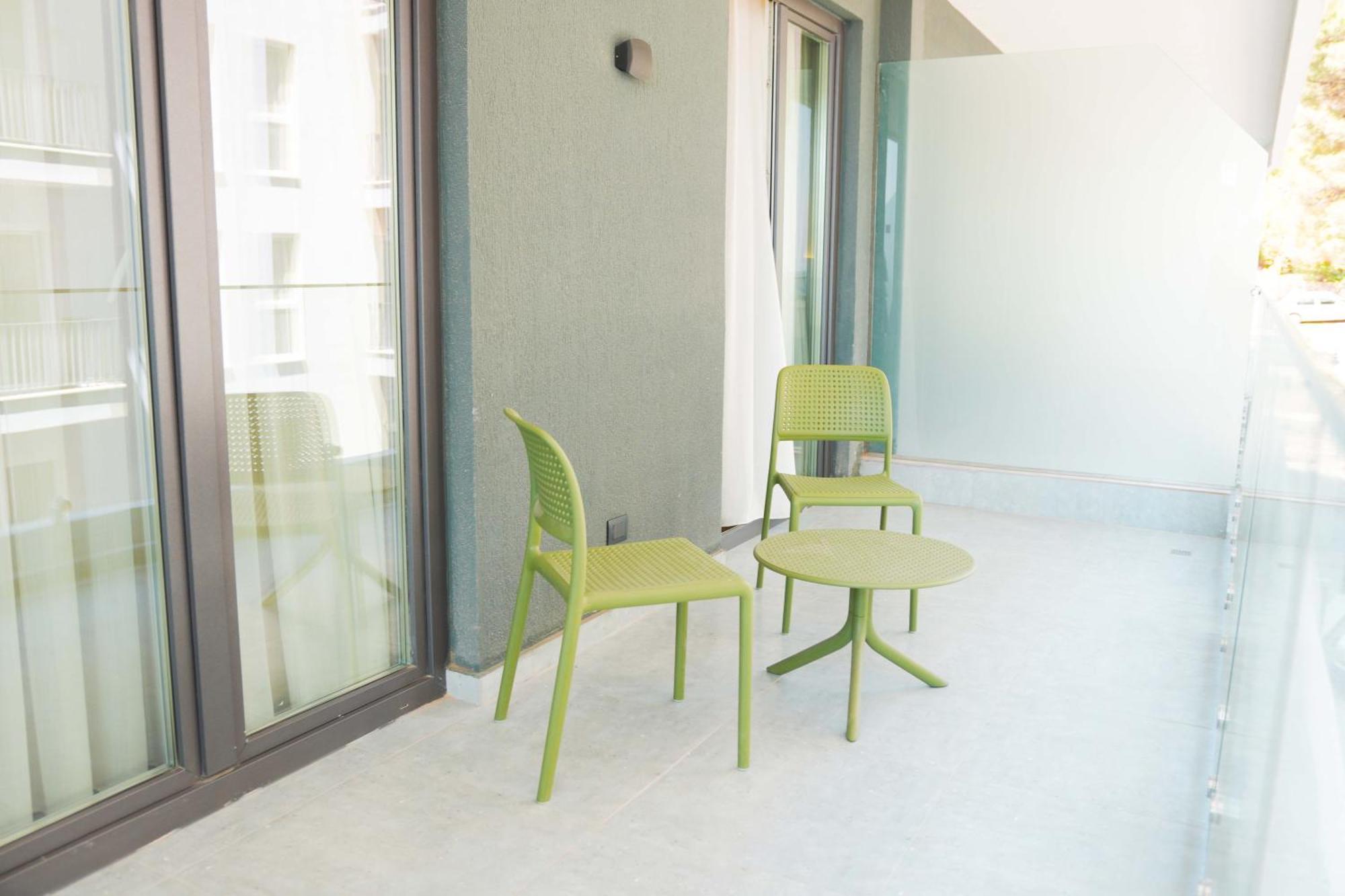 Ilyonis & Hotel 5*